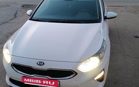 KIA cee'd III, 2019 год, 1 950 000 рублей, 2 фотография