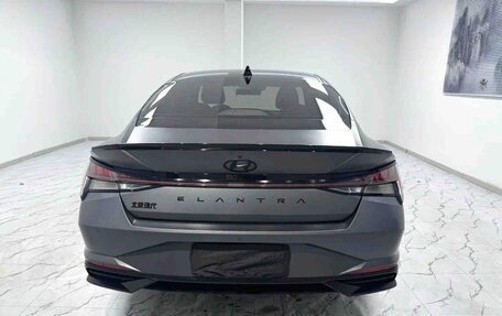 Hyundai Elantra, 2023 год, 1 220 000 рублей, 5 фотография