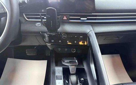 Hyundai Elantra, 2023 год, 1 220 000 рублей, 11 фотография