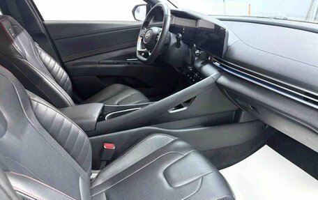 Hyundai Elantra, 2023 год, 1 220 000 рублей, 13 фотография
