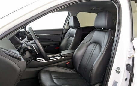 Hyundai Sonata VIII, 2021 год, 2 320 000 рублей, 24 фотография