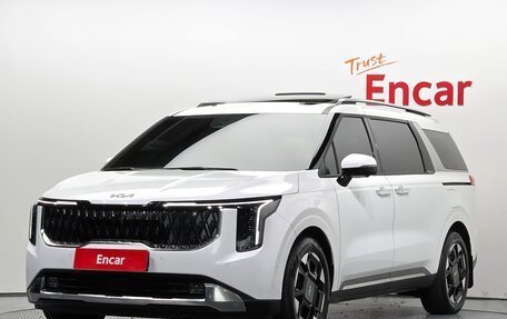 KIA Carnival, 2024 год, 4 377 415 рублей, 1 фотография