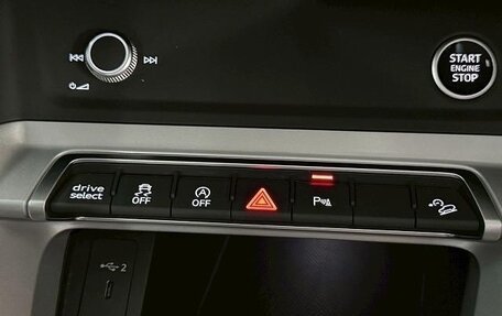 Audi Q3, 2023 год, 1 803 000 рублей, 25 фотография