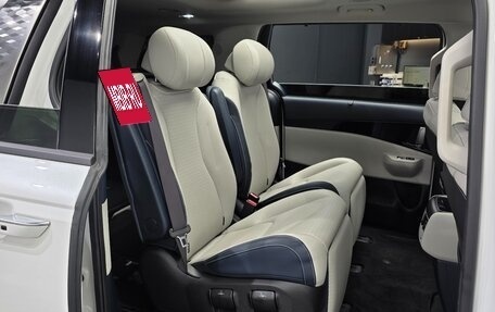 KIA Carnival, 2024 год, 4 377 415 рублей, 20 фотография