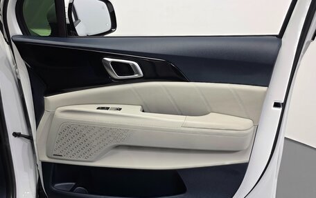 KIA Carnival, 2024 год, 4 377 415 рублей, 25 фотография