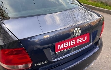 Volkswagen Polo VI (EU Market), 2011 год, 700 000 рублей, 4 фотография