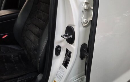 Toyota Camry, 2017 год, 2 450 000 рублей, 10 фотография