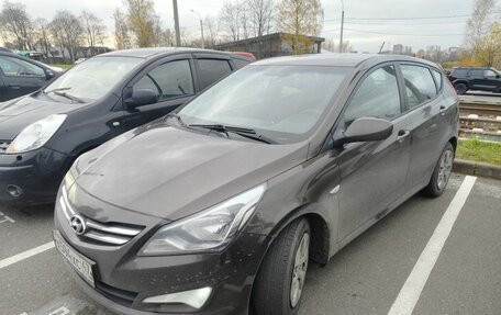 Hyundai Solaris II рестайлинг, 2014 год, 749 000 рублей, 2 фотография