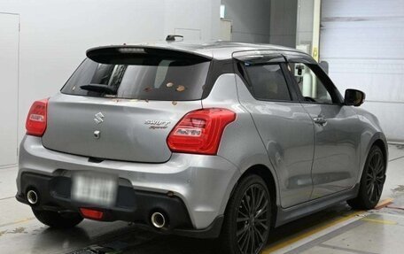 Suzuki Swift IV рестайлинг, 2022 год, 1 180 040 рублей, 2 фотография