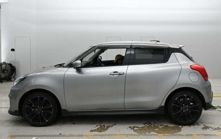 Suzuki Swift IV рестайлинг, 2022 год, 1 180 040 рублей, 4 фотография