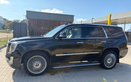 Cadillac Escalade IV, 2016 год, 3 500 000 рублей, 2 фотография