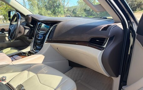 Cadillac Escalade IV, 2016 год, 3 500 000 рублей, 5 фотография