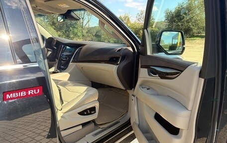 Cadillac Escalade IV, 2016 год, 3 500 000 рублей, 6 фотография