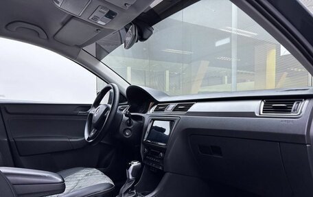 Skoda Rapid I, 2015 год, 1 075 000 рублей, 15 фотография