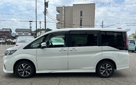 Honda Stepwgn IV рестайлинг, 2021 год, 1 962 000 рублей, 3 фотография