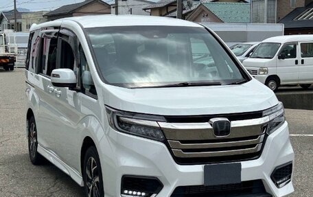 Honda Stepwgn IV рестайлинг, 2021 год, 1 962 000 рублей, 8 фотография