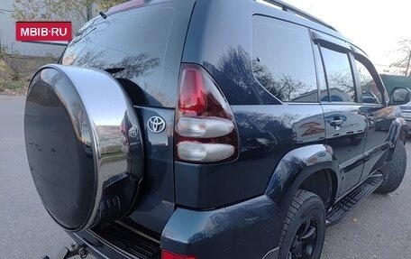 Toyota Land Cruiser Prado 120, 2004 год, 1 620 000 рублей, 3 фотография