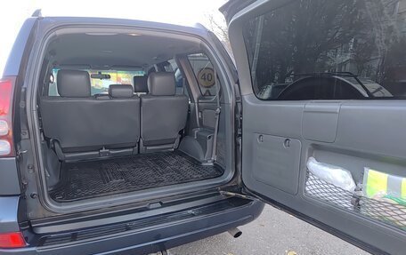 Toyota Land Cruiser Prado 120, 2004 год, 1 620 000 рублей, 11 фотография