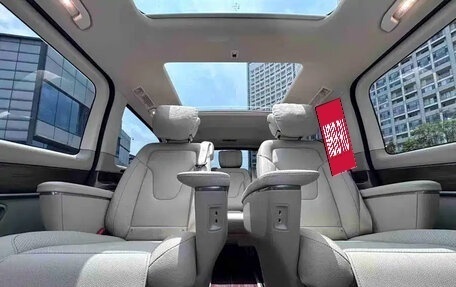 Mercedes-Benz V-Класс, 2023 год, 6 700 000 рублей, 20 фотография