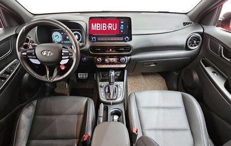 Hyundai Kona I, 2022 год, 1 380 000 рублей, 8 фотография