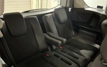 Honda Freed I, 2016 год, 850 000 рублей, 13 фотография