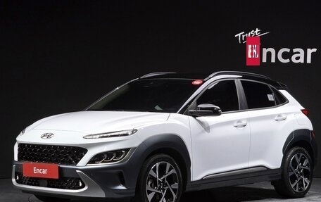 Hyundai Kona I, 2022 год, 1 360 000 рублей, 2 фотография