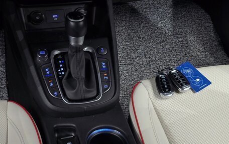 Hyundai Kona I, 2022 год, 1 360 000 рублей, 13 фотография