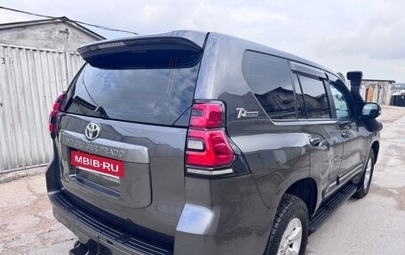 Toyota Land Cruiser Prado 150 рестайлинг, 2021 год, 4 980 000 рублей, 6 фотография