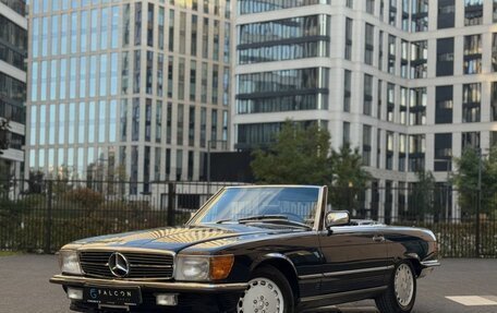Mercedes-Benz SL-Класс, 1989 год, 8 400 000 рублей, 1 фотография