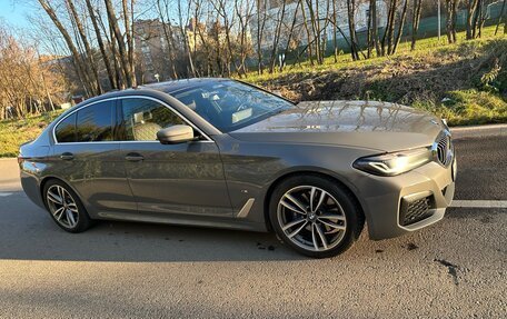BMW 5 серия, 2021 год, 4 350 000 рублей, 12 фотография