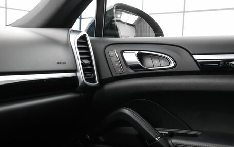 Porsche Cayenne III, 2016 год, 4 290 000 рублей, 18 фотография