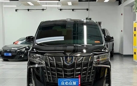 Toyota Alphard III, 2023 год, 13 300 000 рублей, 2 фотография