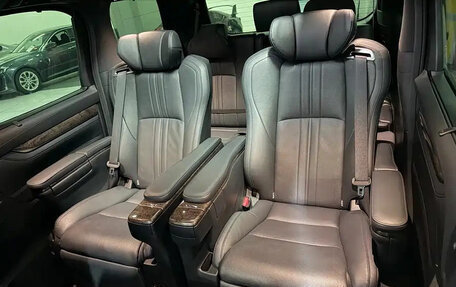 Toyota Alphard III, 2023 год, 13 300 000 рублей, 12 фотография