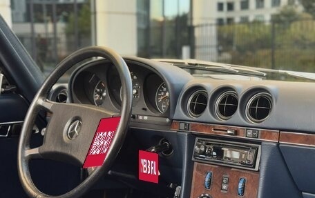 Mercedes-Benz SL-Класс, 1989 год, 8 400 000 рублей, 22 фотография
