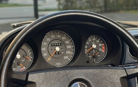 Mercedes-Benz SL-Класс, 1989 год, 8 400 000 рублей, 25 фотография