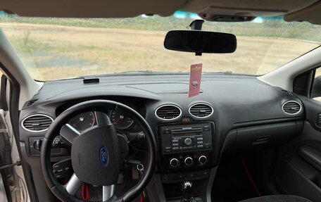 Ford Focus II рестайлинг, 2006 год, 400 000 рублей, 12 фотография