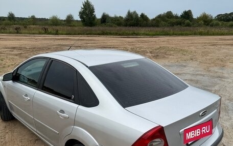 Ford Focus II рестайлинг, 2006 год, 400 000 рублей, 18 фотография