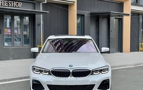 BMW 3 серия, 2022 год, 2 490 001 рублей, 2 фотография