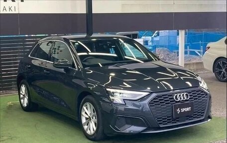 Audi A3, 2022 год, 1 300 000 рублей, 1 фотография