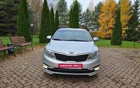 KIA Rio III рестайлинг, 2015 год, 1 020 000 рублей, 2 фотография