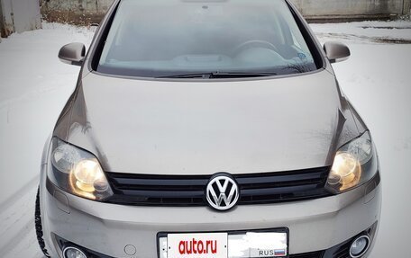 Volkswagen Golf Plus II, 2011 год, 820 000 рублей, 2 фотография