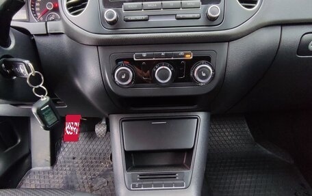 Volkswagen Golf Plus II, 2011 год, 820 000 рублей, 17 фотография