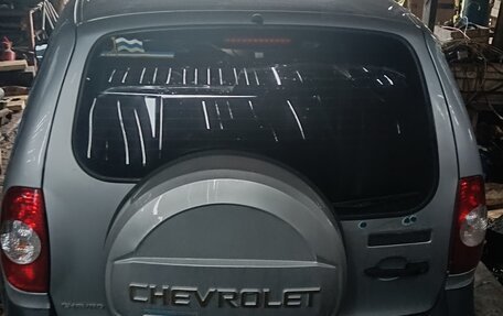 Chevrolet Niva I рестайлинг, 2010 год, 200 000 рублей, 4 фотография