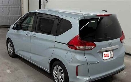 Honda Freed II, 2022 год, 1 350 015 рублей, 3 фотография