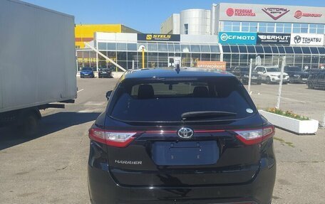Toyota Harrier, 2016 год, 1 850 000 рублей, 2 фотография