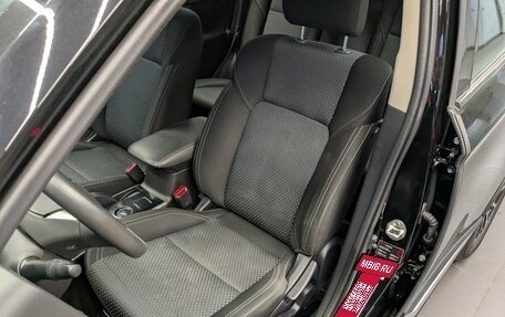 Mitsubishi Outlander III рестайлинг 3, 2020 год, 1 950 000 рублей, 11 фотография
