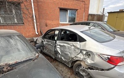 Hyundai Solaris II рестайлинг, 2013 год, 500 000 рублей, 1 фотография
