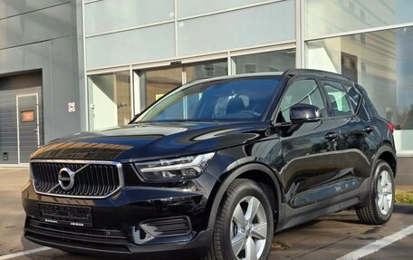Volvo XC40 I, 2019 год, 1 950 000 рублей, 3 фотография