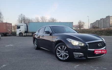 Infiniti Q70 I, 2015 год, 2 100 000 рублей, 4 фотография