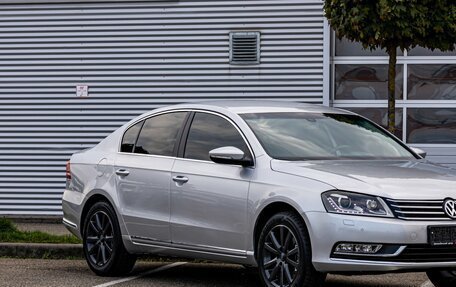 Volkswagen Passat B7, 2013 год, 1 295 000 рублей, 7 фотография